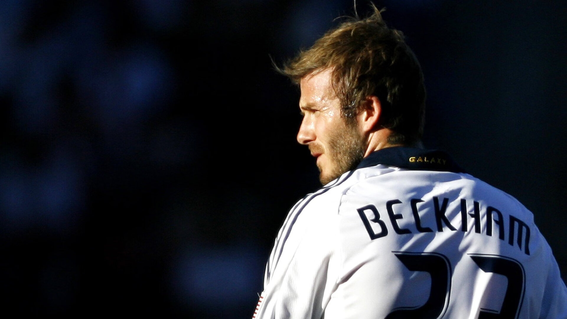 _热火奋力奋战，赢得关键胜局_，火热奋斗